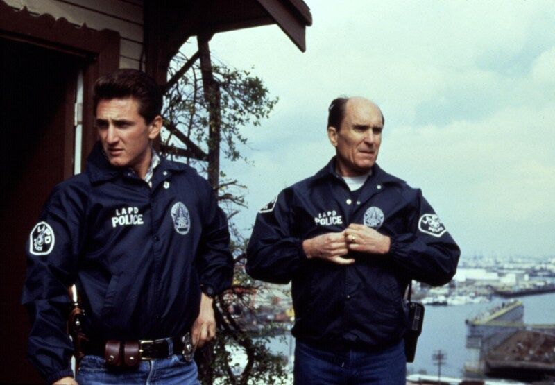 COLORS, Sean Penn, Robert Duvall, 1988